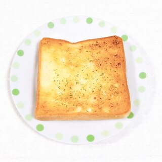 簡単⭐食パンで！ガーリックトースト